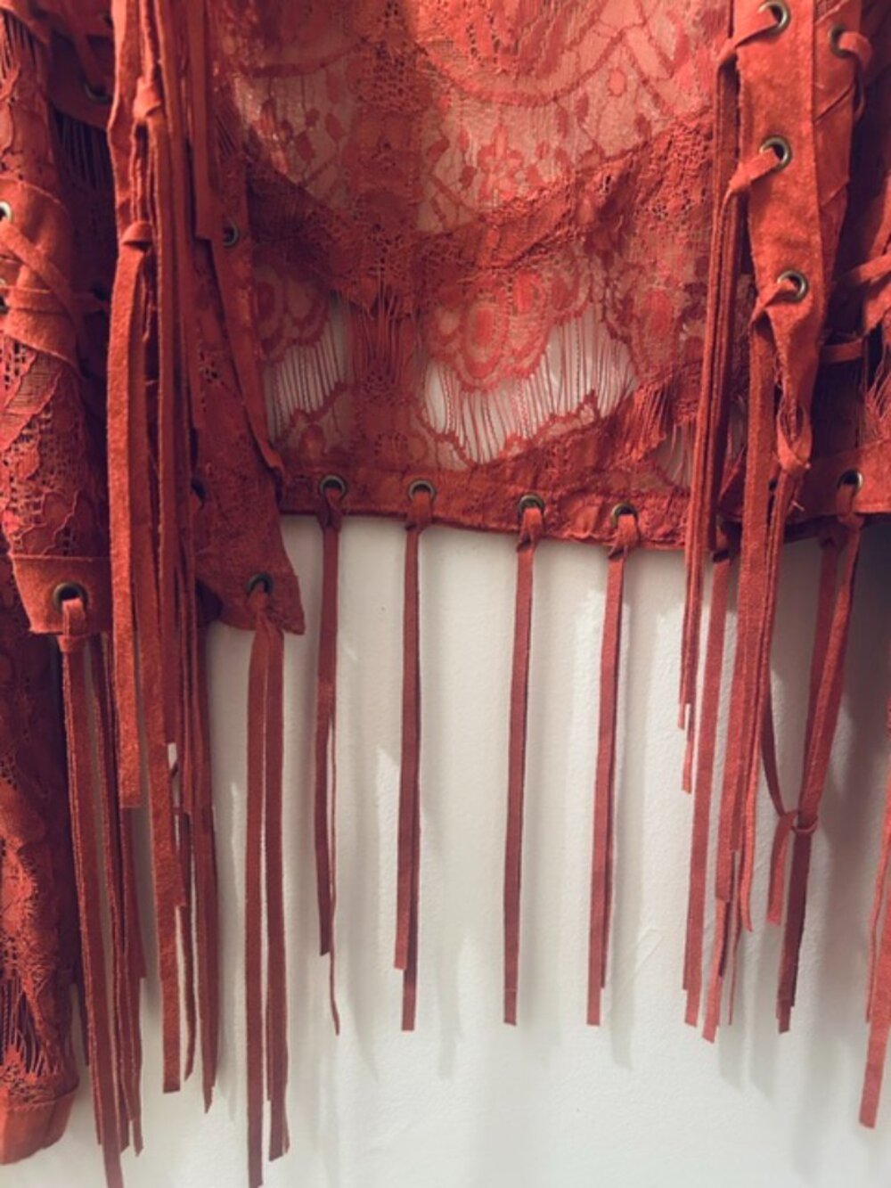 Vocal Women's Red Brick Suede Lace Stitching Fringe Open Tassel Jacket NEW - Picture 7 of 16